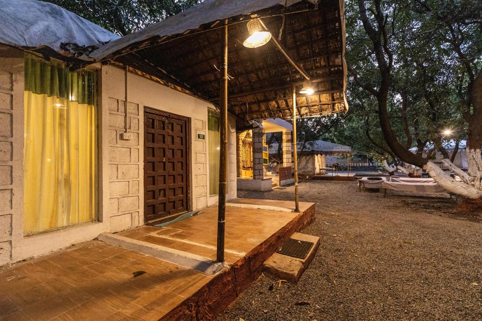 Brook Ville Sasan Gir Bagian luar foto