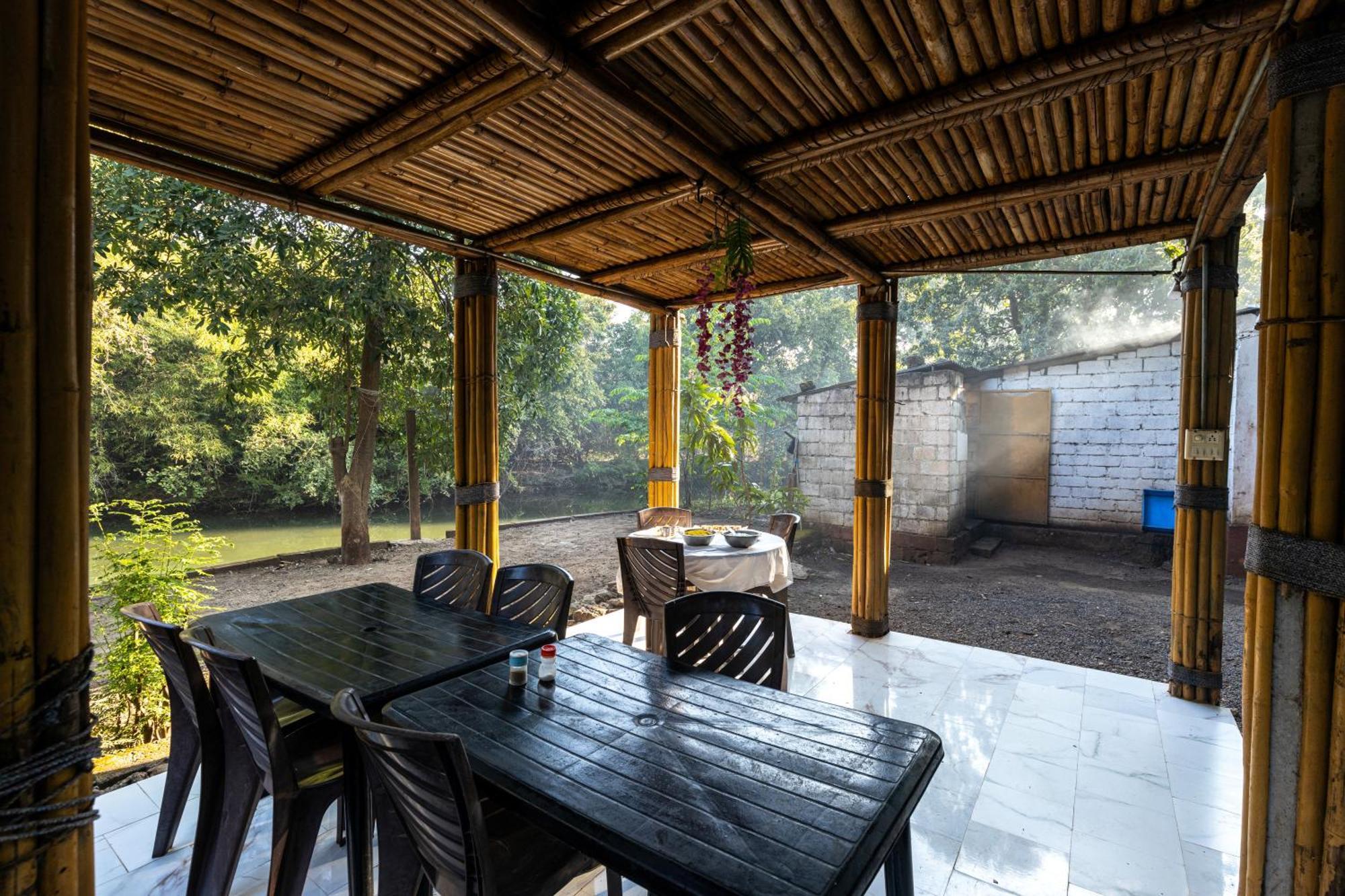 Brook Ville Sasan Gir Bagian luar foto